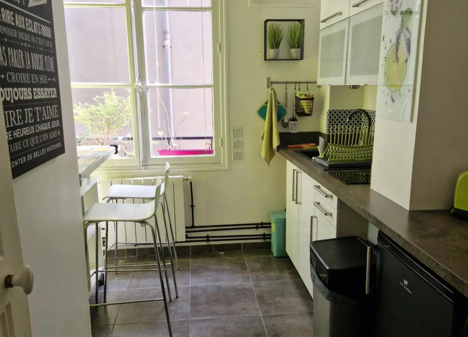 We Loft Bed & Breakfast 2*